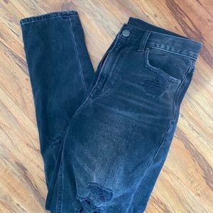 Black ae boyfriend jeans
